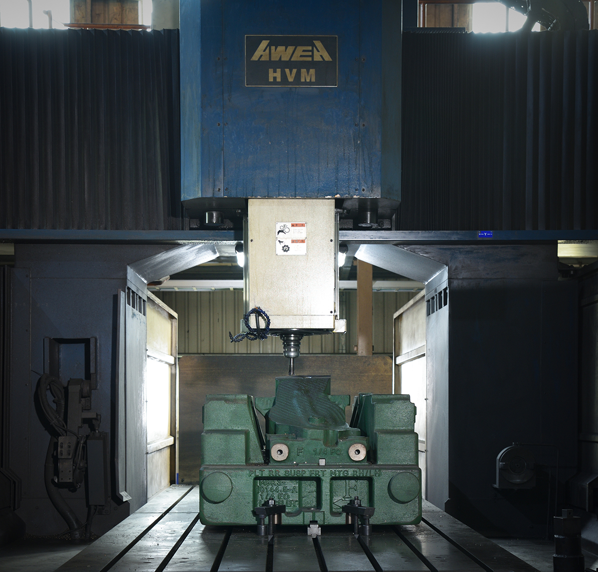 HVM4018 5-Face bridge type machining